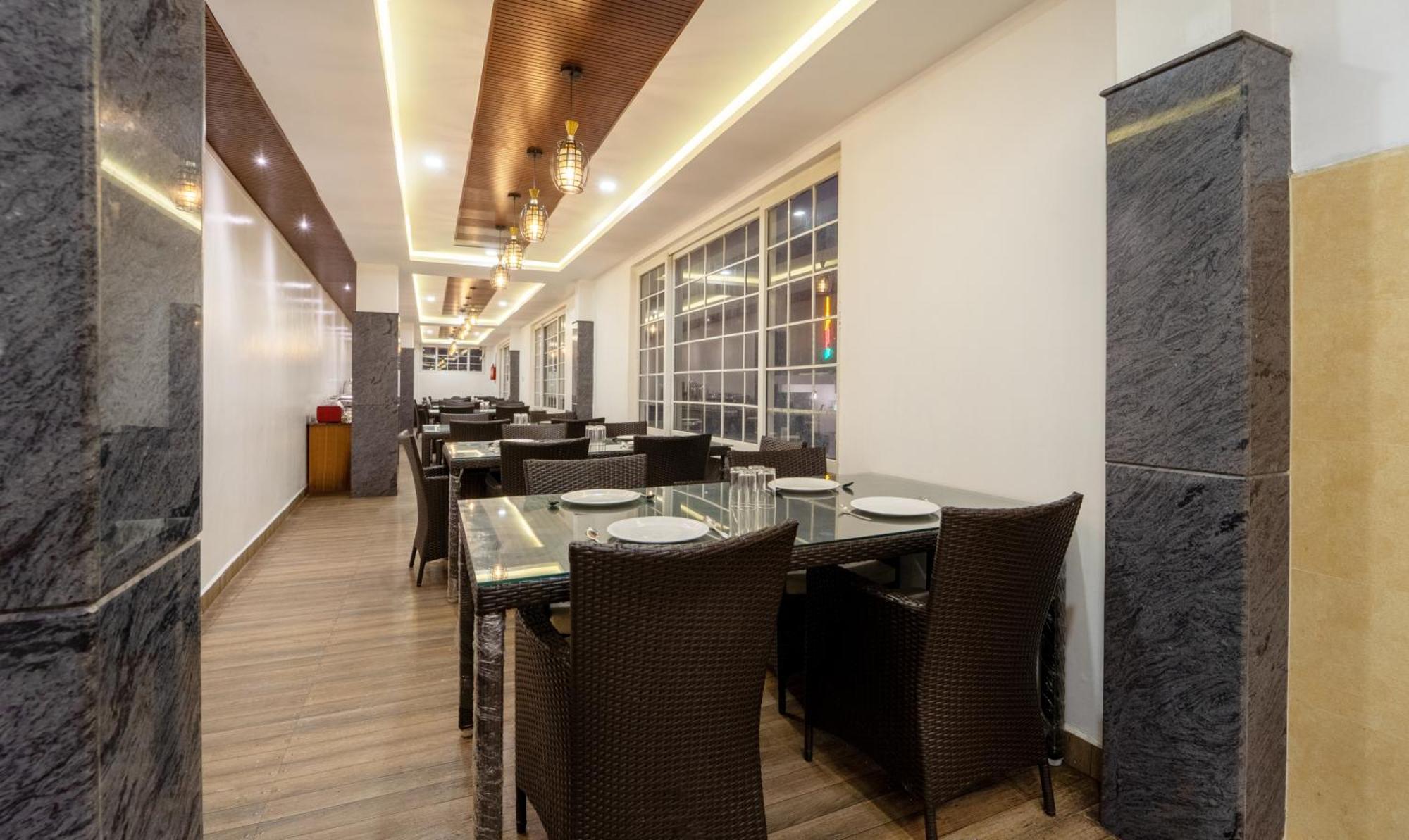 Treebo Skydale Premium Suites, 1500 Mtrs From Ooty Lake Εξωτερικό φωτογραφία