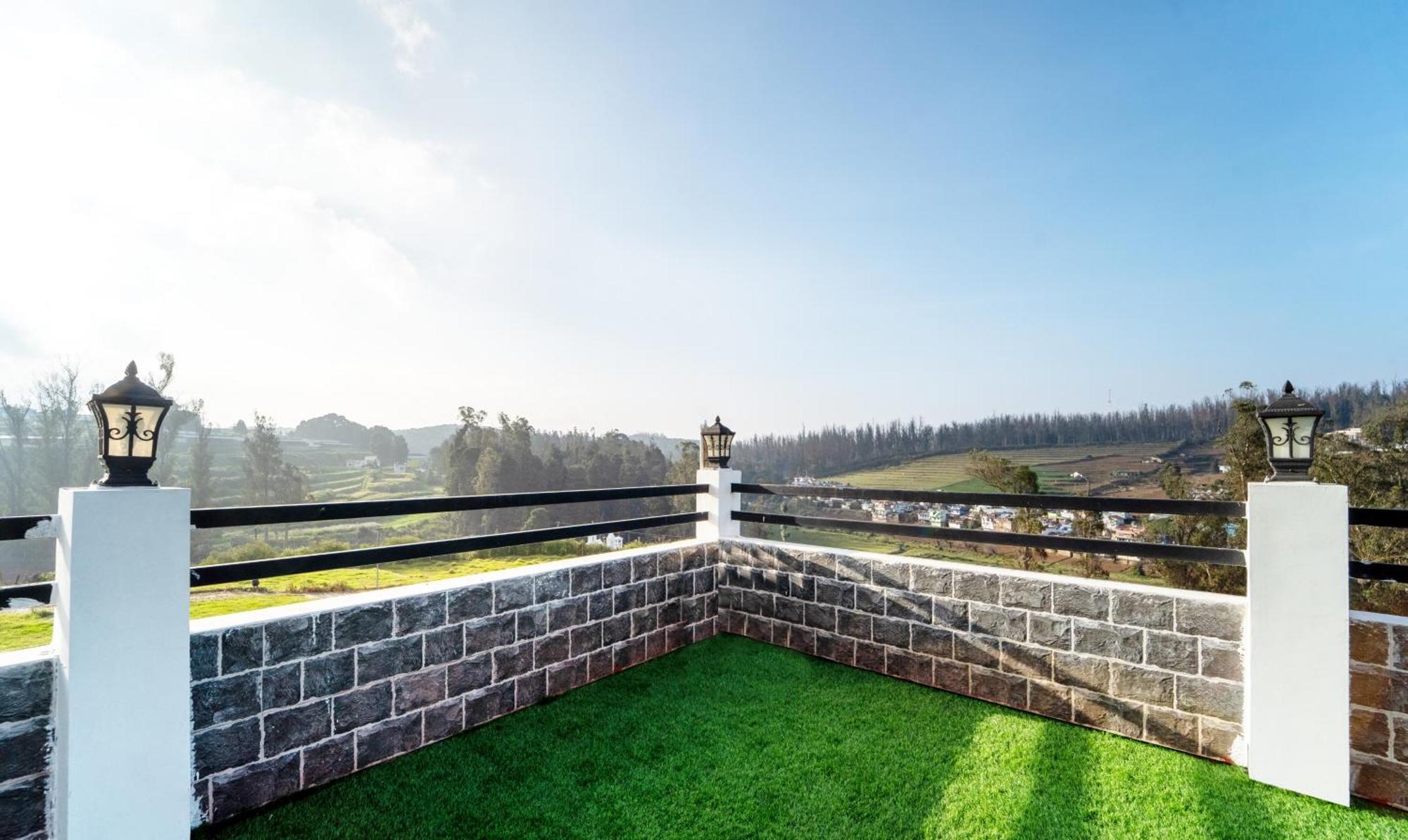 Treebo Skydale Premium Suites, 1500 Mtrs From Ooty Lake Εξωτερικό φωτογραφία